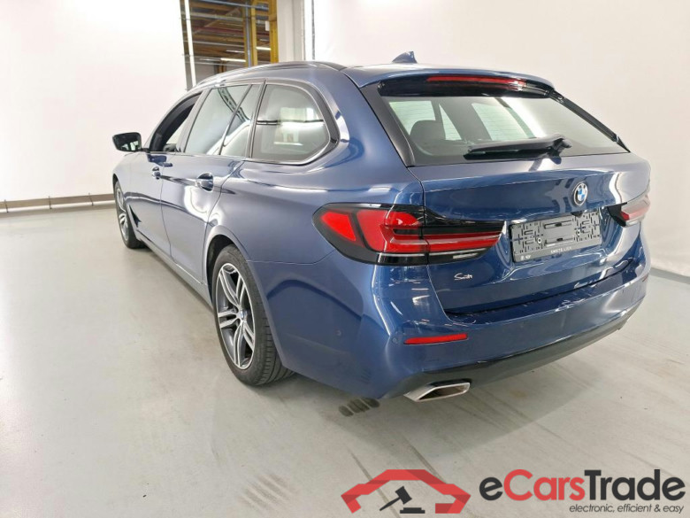 BMW 5 SERIES TOURING 2.0 520D 120KW TOURING AUTO #3