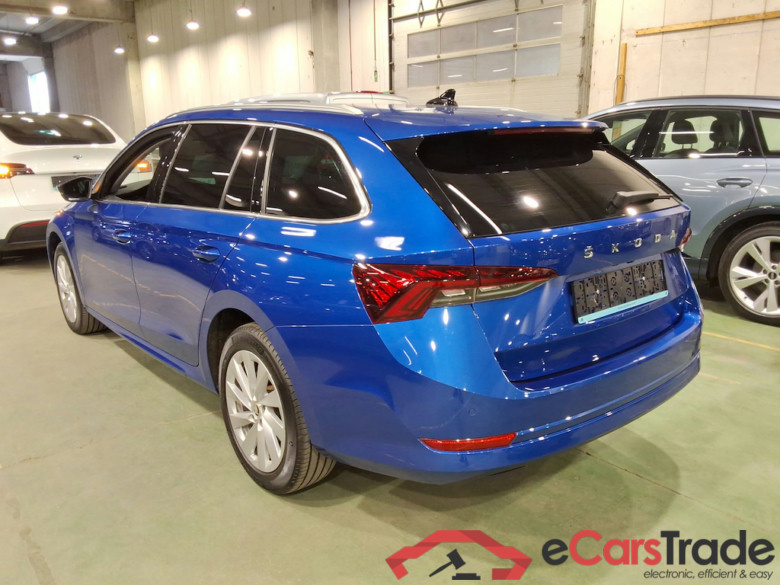 SKODA OCTAVIA COMBI 1.0 TSI MHEV 81KW DSG CLEVER #2