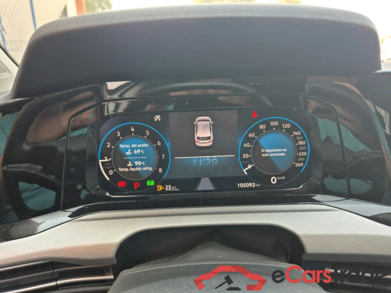 Golf VIII Berlina Life eTSI 1.0 TSI 110CV AT7 E6d #4