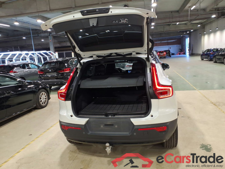 VOLVO XC40 1.5 T5 PHEV R-Design #3