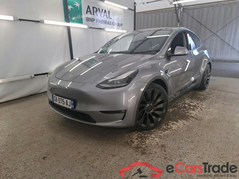 TESLA Model Y / 2020 / 5P / SUV Performance Dual-Motor AWD #1