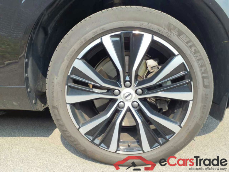 Volvo XC60 (03.2017->) DE - SUV5 B5 (Benzin) AWD EU6d, Ultra Dark Mild-Hybrid, (Facelift) 2023 - 2024 #6