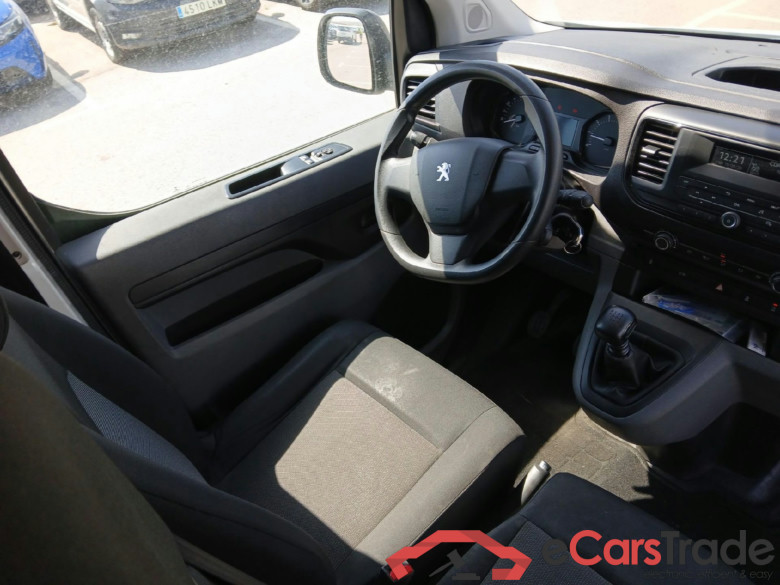 PEUGEOT Expert / 2016 / 4P / furgón Furgón Pro 1.5 BlueHDi 120 Standard #3