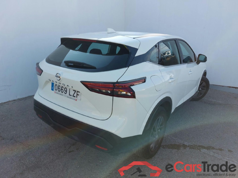 NISSAN QASHQAI / 2021 / 5P / todoterreno DIG-T 103kW (140CV) mHEV 4x2 Acenta #2