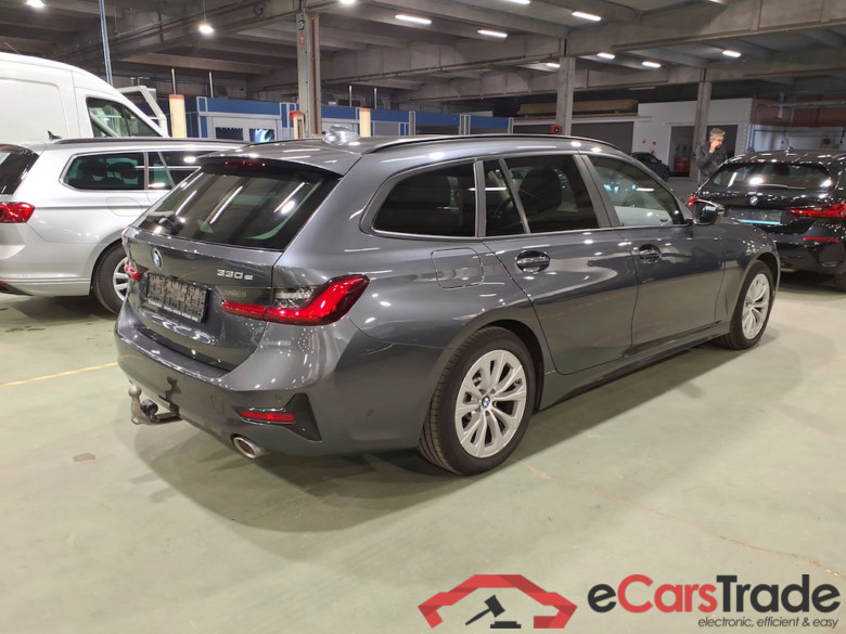 BMW 3 SERIES TOURING 2.0 330E (215KW) XDRIVE TOURING #4