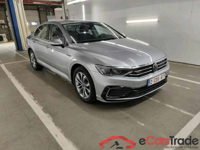Volkswagen Passat Passat 1.4 TSI GTE Business DSG (PHEV) 160kW/218pk  4D/P Auto-6 #2
