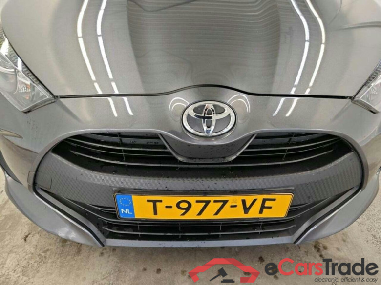 TOYOTA Yaris 1.5 VVT-i Active #4