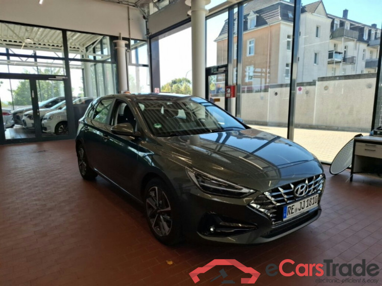 Hyundai i30  #1