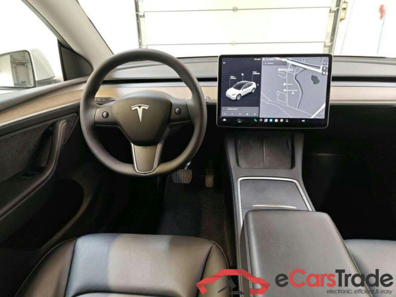 Tesla Model Y Long Range AWD 75kWh #3