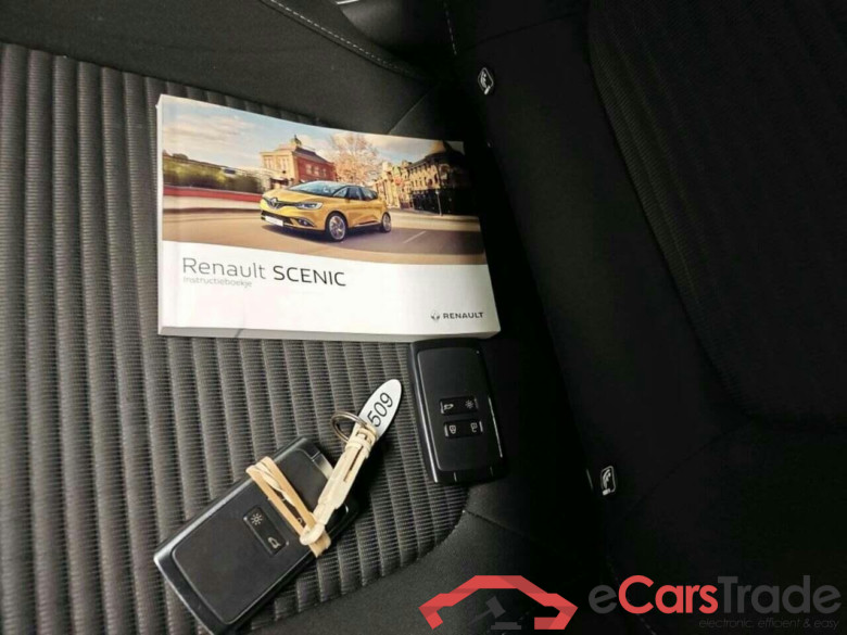 RENAULT Scénic 1.3 TCe Business Zen #6