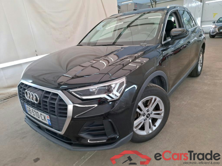 AUDI Q3 / 2018 / 5P / SUV 45 TFSI E 245 S TRONIC BUSINESS LINE