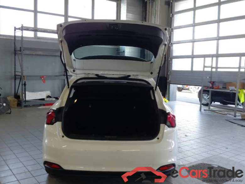 FIAT TIPO / 2020 / 5P / BERLINA 1.6 MJT 130CV SeS #5