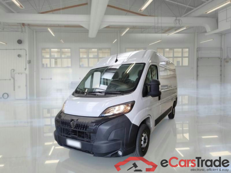PEUGEOT BOXER / 2023 / 4P / FURGONE 2.2 BLUEHDI 120 SeS 330 L2H2 #1