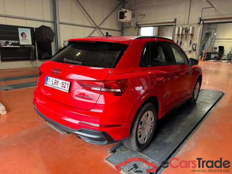 AUDI Q3 PHEV 45 TFSIe S line S tronic (180 kW) #4