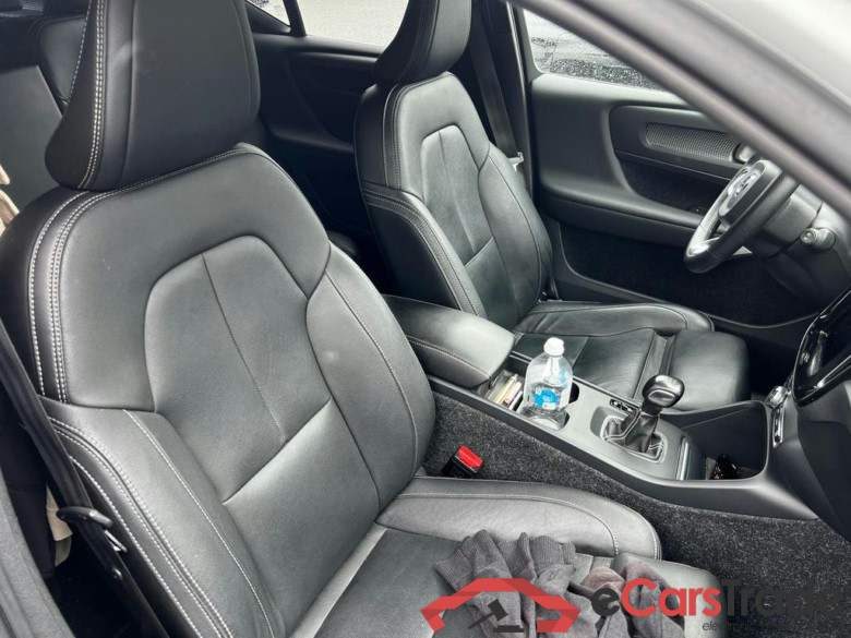 VOLVO XC40 Dsl XC40 2.0 D3 R-Design #4