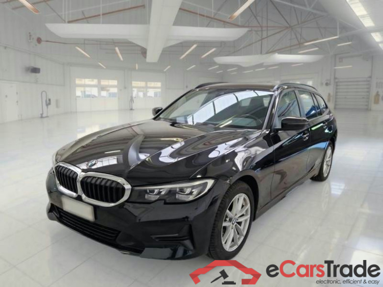 BMW SERIE 3 / 2018 / 5P / STATION WAGON 318D 48V BUSINESS ADVANTAGE TOURING AUTO