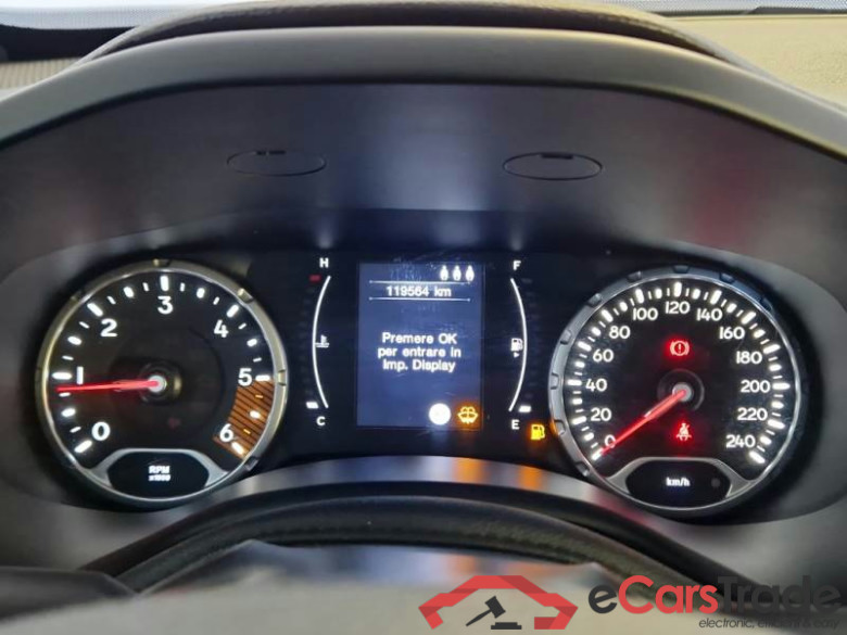 JEEP RENEGADE / 2018 / 5P / SUV 1.6 MJET 130CV LONGITUDE #4