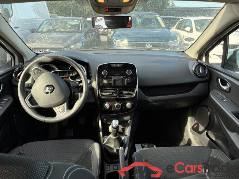 Clio IV Trend 0.9 TCe 90CV BVM5 E6 #5