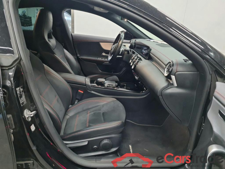 MERCEDES - MER CLA 250 e 218PK DCT Business Solution AMG & Pack Driving Assistance & Trailer Towing Hook  * HYBRID * #3