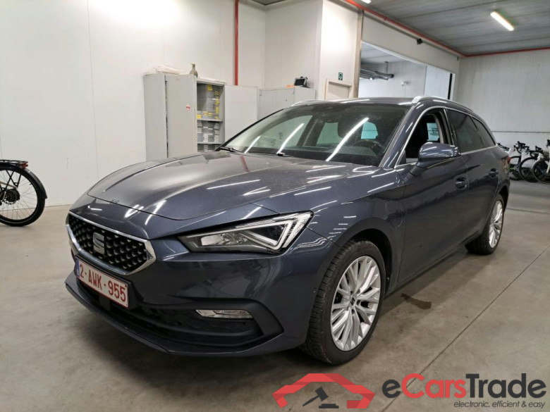 SEAT - SEA LEON ST 1.4 e-Hybrid PHEV 204PK DSG Xcellence With Leather Sport Seats & Pack Safe Driving L & Navigation Plus & Connectivity Box & Comfort Drive & Park & Pano Roof & Rear Camera * HYBRID * #1