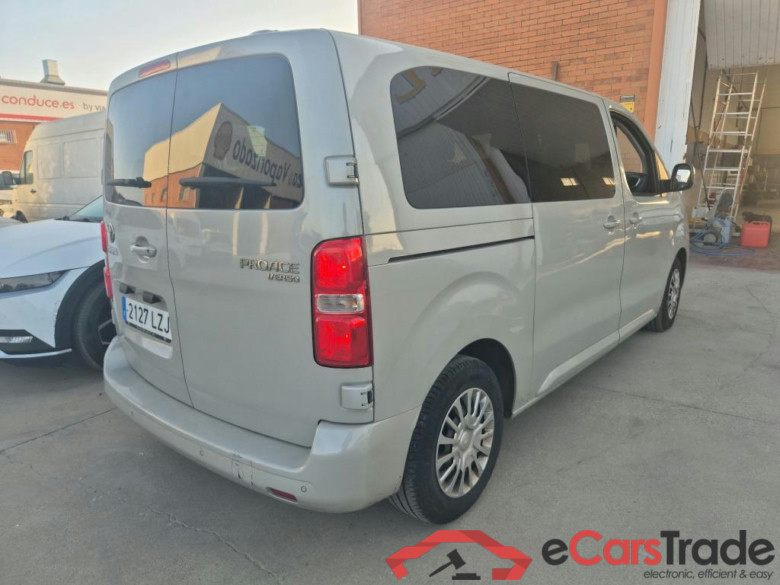 TOYOTA Proace Verso / 2020 / 5P / monovolumen 1.5D 120CV VX SHUTTLE L1 #2