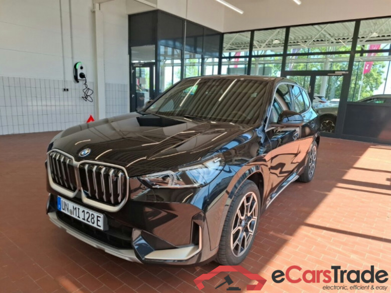BMW iX1  #2