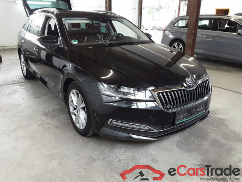 Skoda Superb Combi 