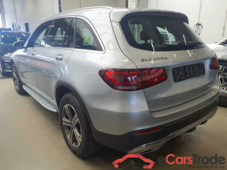 Mercedes-Benz GLC  #4