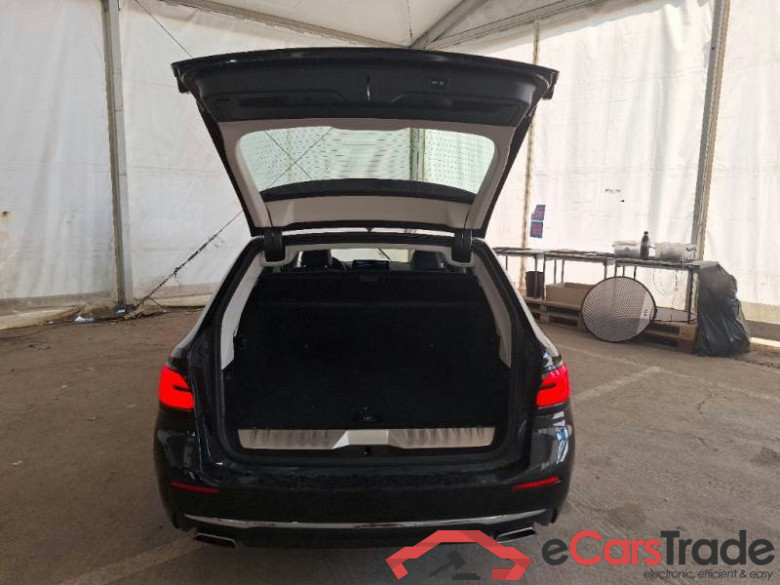 BMW SERIE 5 / 2020 / 5P / STATION WAGON 530E XDRIVE LUXURY AUTO TOURING #5
