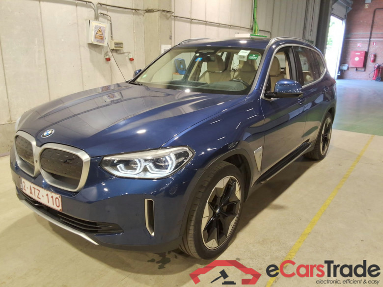BMW IX3 80KWH AUTO