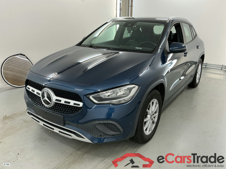 MERCEDES-BENZ GLA 2.0 GLA 180 D DCT BUSINESS SOLUTION ESS #1