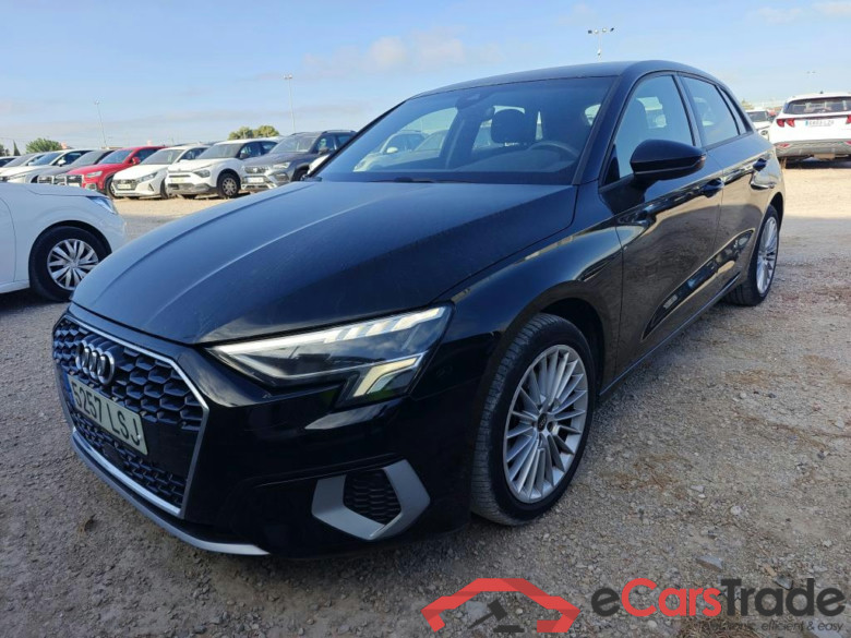 AUDI A3 / 2020 / 5P / berlina con portón Sportback Advanced 30 TFSI 81kW S tronic