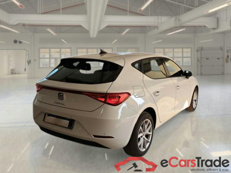 SEAT LEON / 2020 / 5P / BERLINA 2.0 TDI 110KW STYLE DSG #2