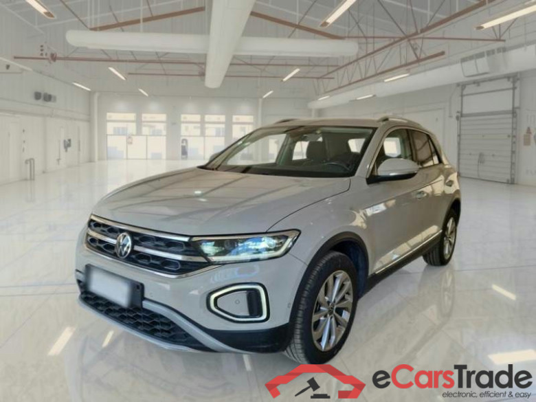 VOLKSWAGEN T-ROC / 2021 / 5P / SUV 2.0 TDI SCR STYLE DSG