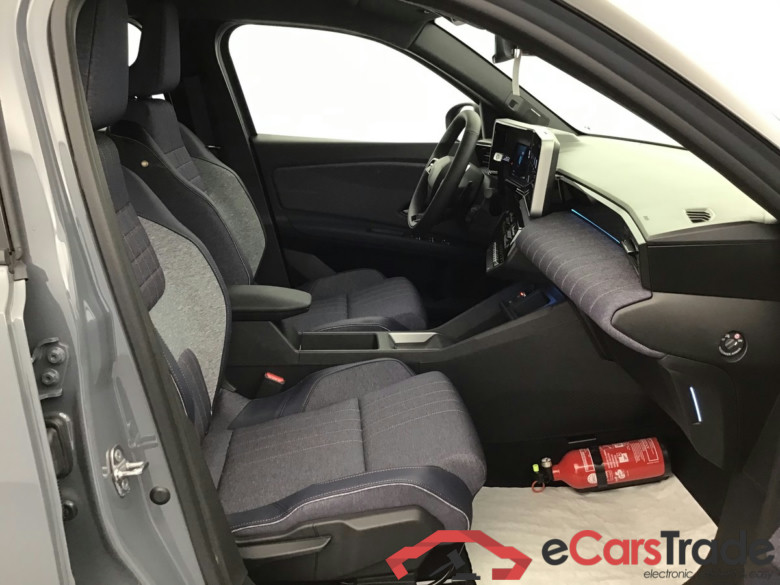 Renault R 4 Confort Electric 152hp #6