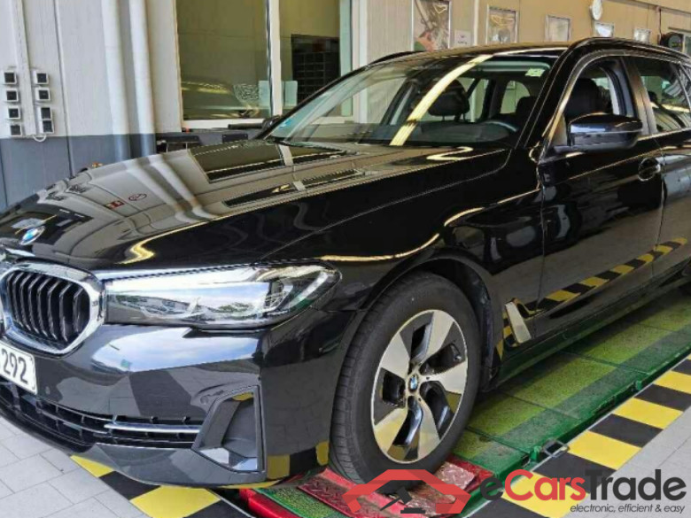 Baureihe 5 Touring 520 d 2.0 140KW AT8 E6d