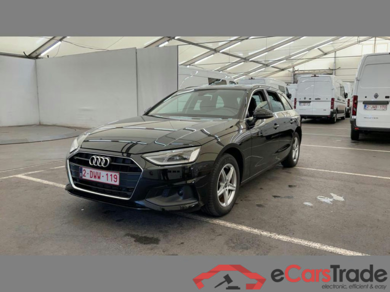 AUDI A4 Avant 35 TFSI Business Edition Attraction S tronic