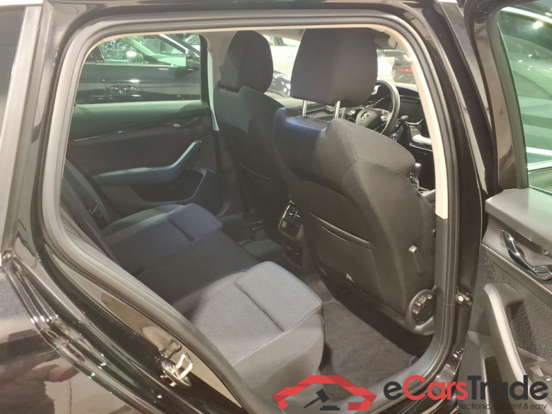 SKODA OCTAVIA COMBI 2.0 CRTDI 110KW CLEVER #3