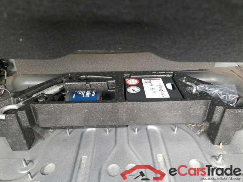 VOLVO XC40 1.5 T3 GEARTRONIC R-DESIGN #5