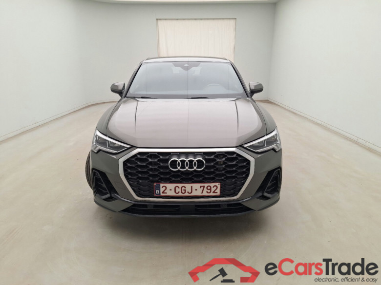 Audi, Q3 SB '19 PHEV, Q3 SB 45 TFSie PHEV S tronic #1