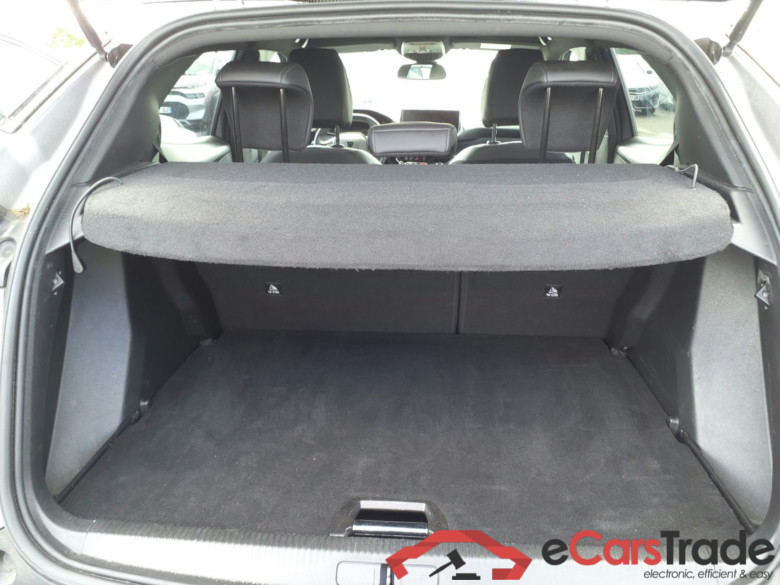 PEUGEOT 2008  PEUGEOT 2008  1.2 puretech 100 allure  BVM6 #2