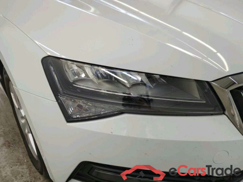 SKODA Superb Combi 1.5 TSI Business Ed. #4