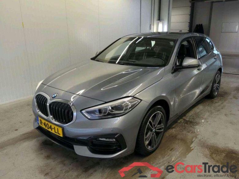 BMW 1-serie 118i Bns Edition #1
