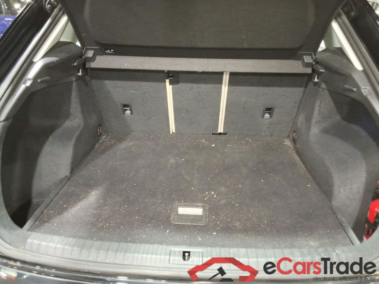 AUDI Q3 1.5 35 TFSI S TRONIC BUS. ED. ATTRACTION #3