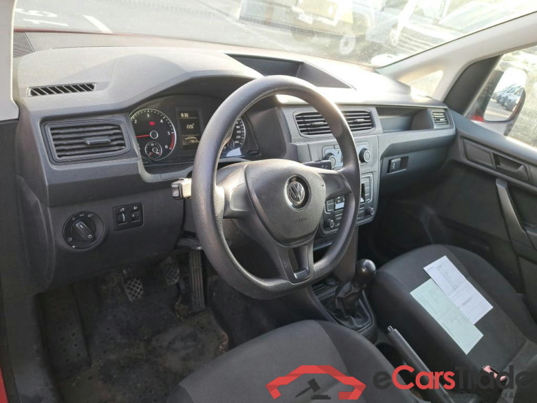VOLKSWAGEN Caddy / 2015 / 4P / furgón derivado de turismo Business 2.0 TDI 75kW (102CV) BMT #3