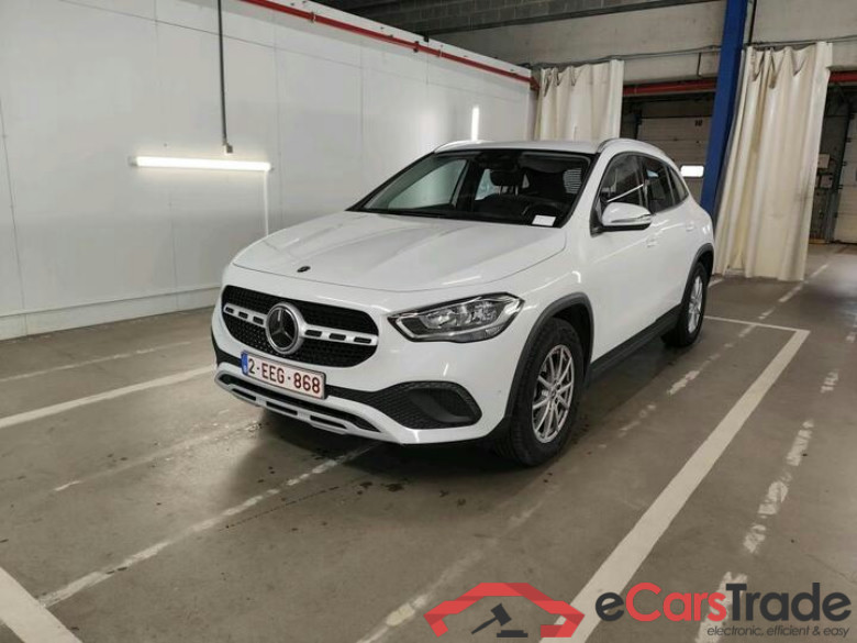 Mercedes GLA GLA GLA 180 d Business Solution Essential 85kW/116pk  5D/P Auto-8 #1