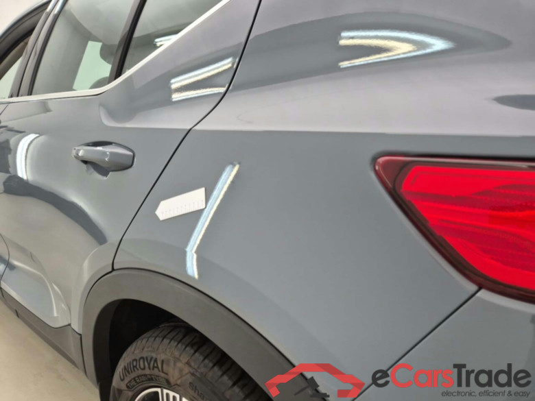 VOLVO XC40 2.0 B3 MILD HYBRID GEARTRONIC #6