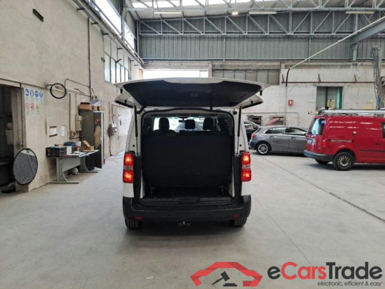 OPEL VIVARO LIFE / 2019 / 4P / COMBI 1.5 DIESEL 120CV SeS L1H1 MT6 #5