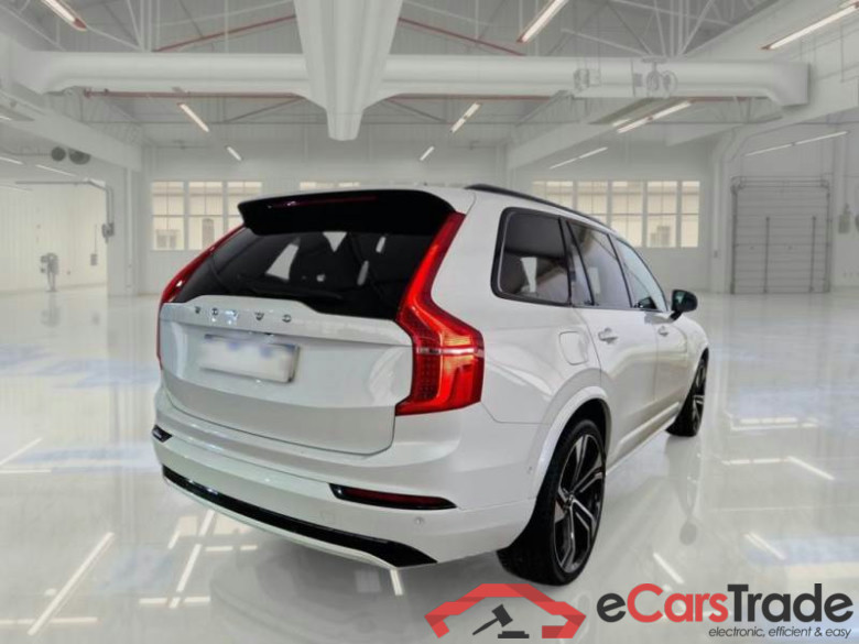 VOLVO XC90 / 2014 / 5P / SUV B5 D AWD AUTOMATICO 7P R-DESIGN #2