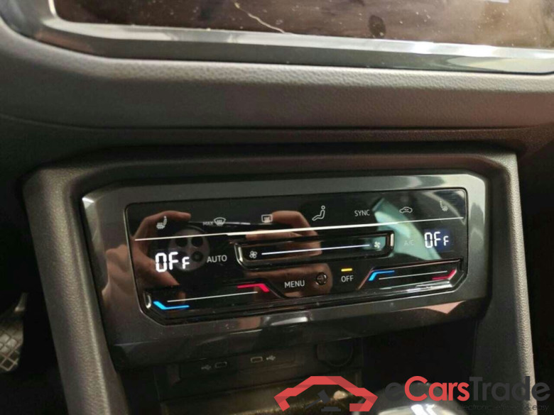 VOLKSWAGEN Tiguan 1.5 TSI Life #6